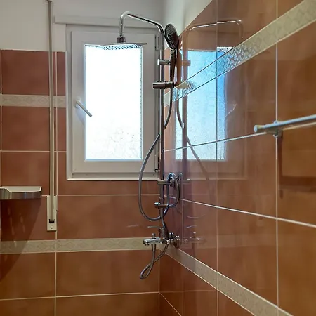 Apartman Beachfront With Balcony Vlora