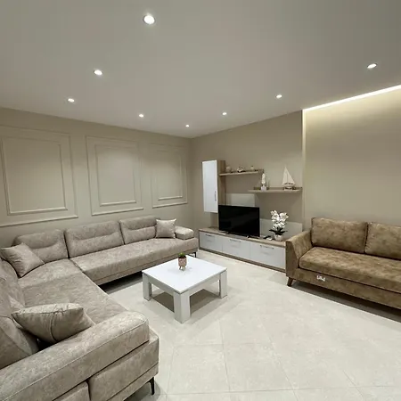 Apartamento Beachfront With Balcony