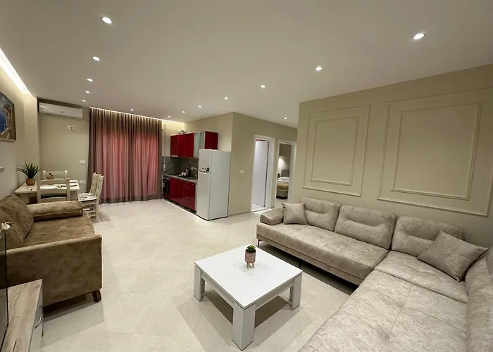 Beachfront With Balcony 公寓