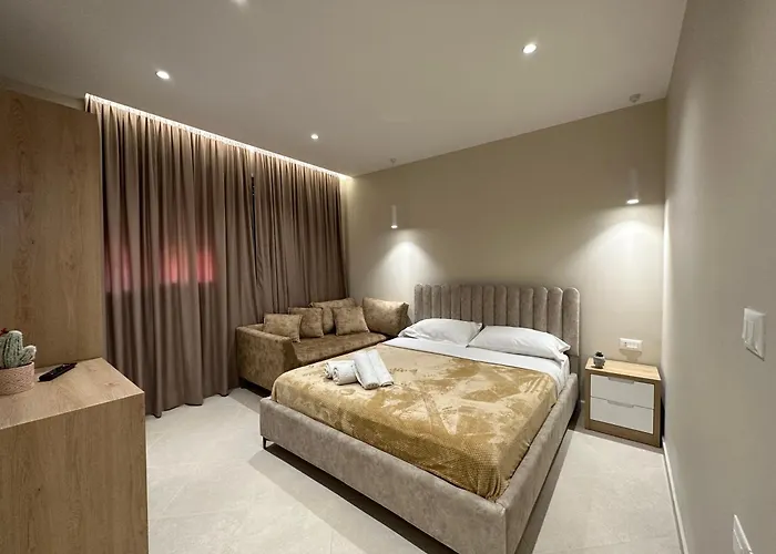 公寓 Beachfront With Balcony *